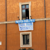 Rome, all atwitter about Pope Francis