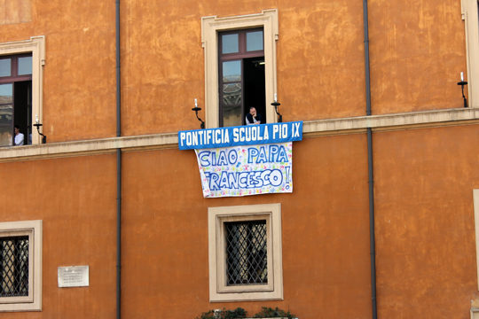 Rome, all atwitter about Pope Francis