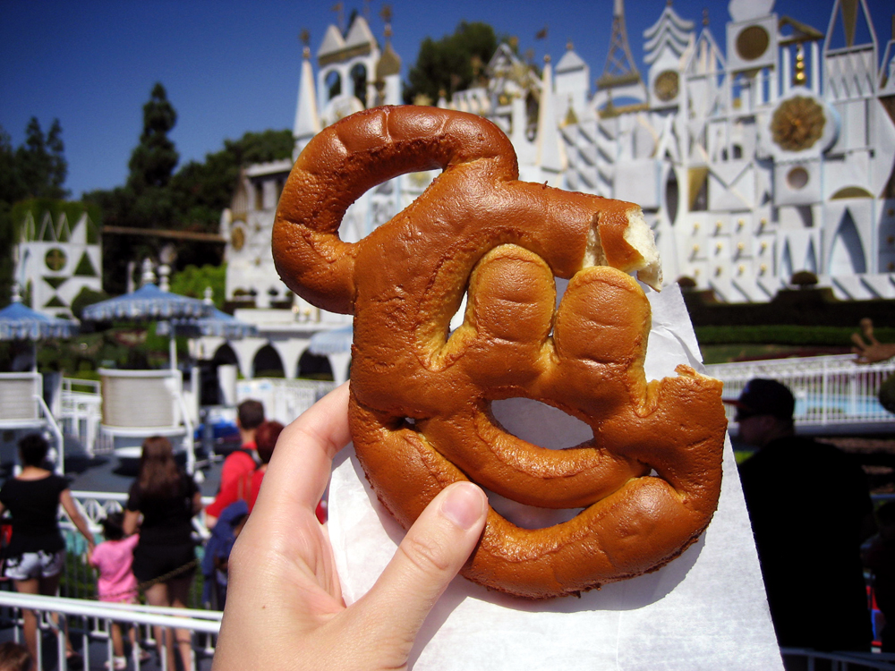 A not so hidden Mickey, and one of my favorite Disneyland snacks, while in line for It's a Small World