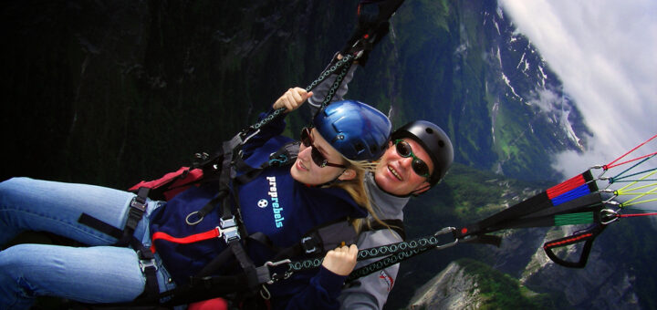 Paragliding Bernese Alps, Switzerland