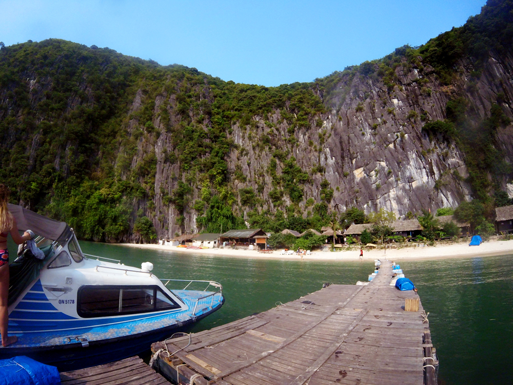 Castaways Island, Halong Bay