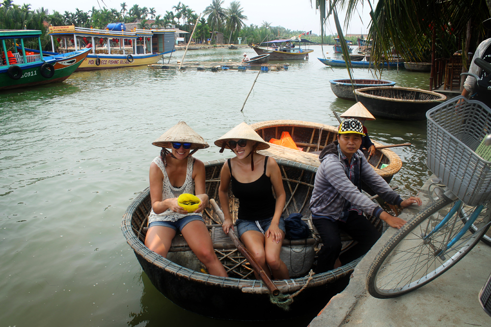 Crabfishing, Hoi An, Vietnam