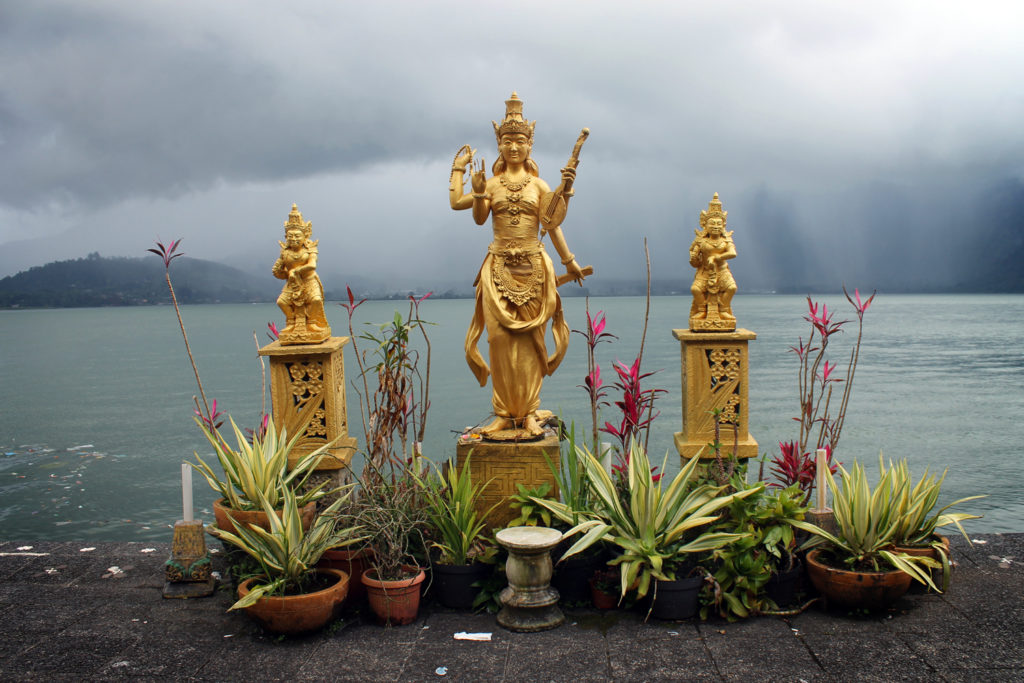 Lake Beratan, Bali