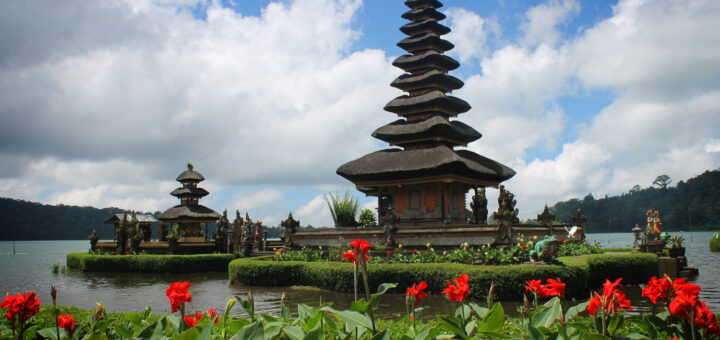 Pura Ulun Danu Bratan, Bali, Indonesia