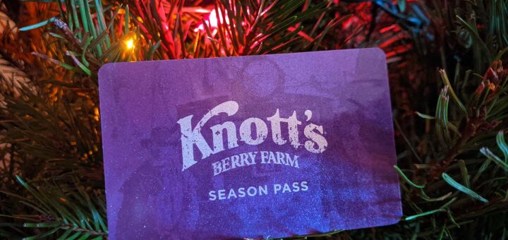 Knott's Season Pass giveaway